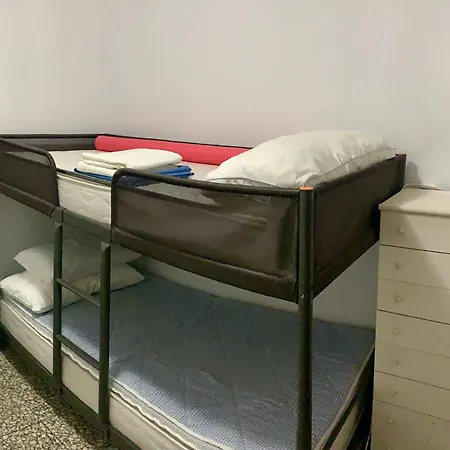 Angeles Apartment
